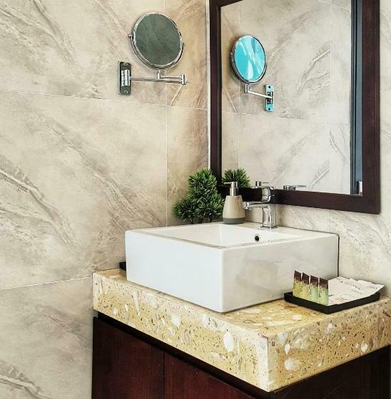 اتاق استاندارد با چشم‌انداز کوهستان, Orson Hotel & Resort Con Dao