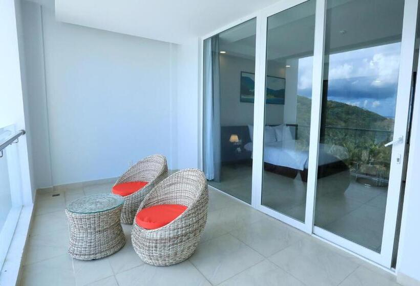 اتاق استاندارد با چشم‌انداز دریا, Orson Hotel & Resort Con Dao