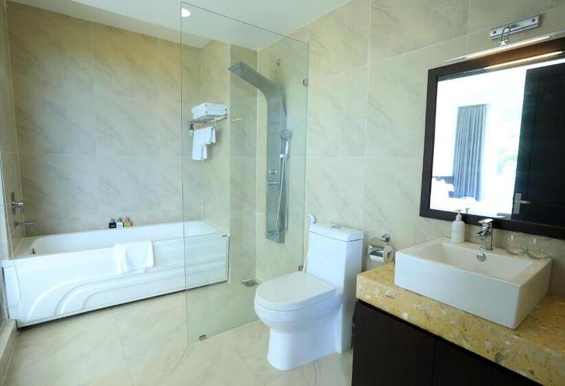 Premium room w/ mountain view, Orson Hotel & Resort Con Dao