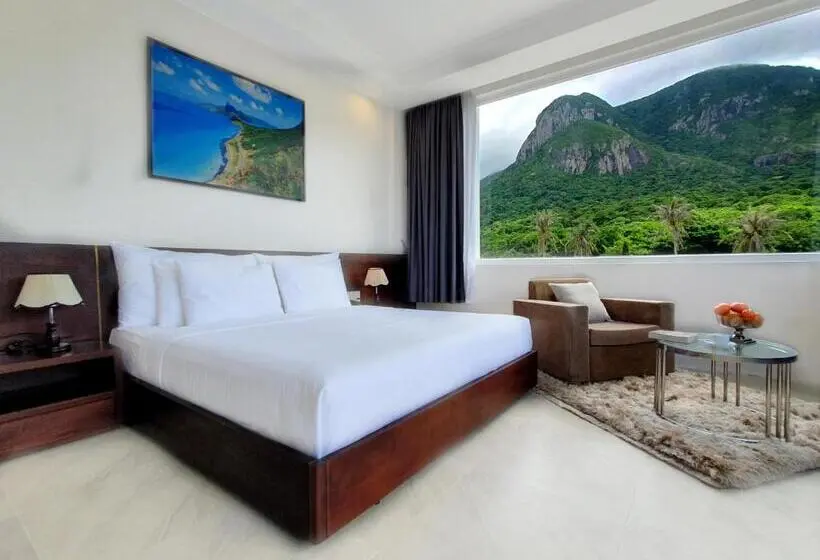 Premium room w/ mountain view, Orson Hotel & Resort Private Beach Con Dao   Snorkeling Turtle Release Tour