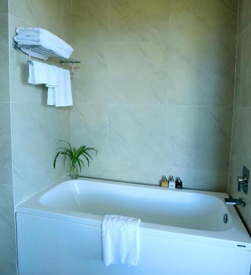 سوییت لوکس, Orson Hotel & Resort Con Dao