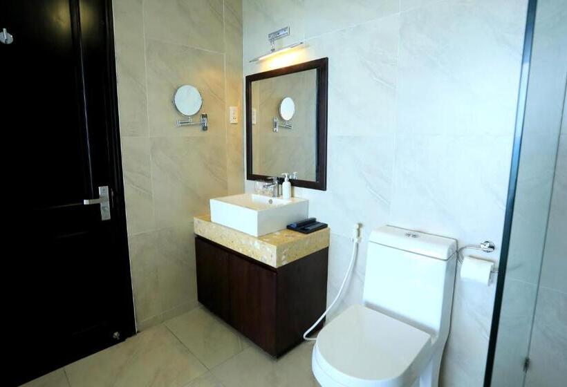 اتاق خانوادگی با چشم‌انداز دریا, Orson Hotel & Resort Con Dao