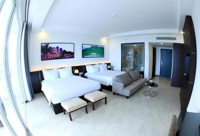اتاق استاندارد چهارنفره با بالکن, Orson Hotel & Resort Private Beach Con Dao   Snorkeling Turtle Release Tour