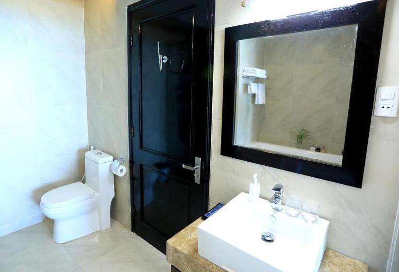 اتاق استاندارد با چشم‌انداز دریا, Orson Hotel & Resort Con Dao