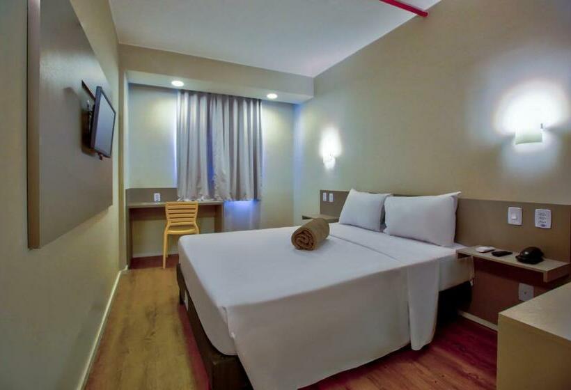 غرفة قياسية لذوى الاحتياجات الخاصة, Transamerica Fit Sorriso