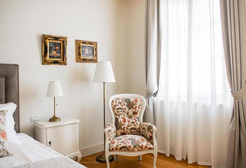 Номер Deluxe Кровать Кинг, Villa San Pietro