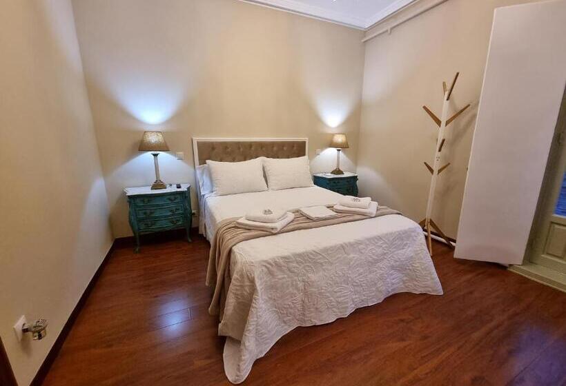 高级大房间, Casa De Lorca