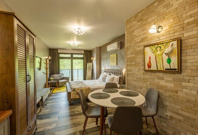 סוויטת ג'וניור משפחתית, Club Houses Stefvall