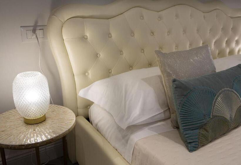 سوییت اجرایی, La Terrazza Antica Dimora