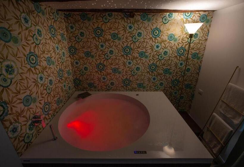 سوییت اجرایی, La Terrazza Antica Dimora