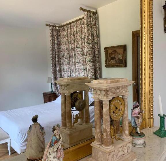 高级大房间, L Abeaupiniere