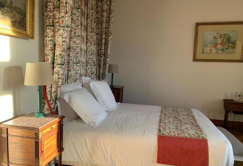 高级大房间, L Abeaupiniere