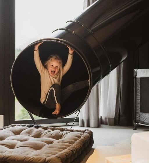 إستديو عائلى, Bretter