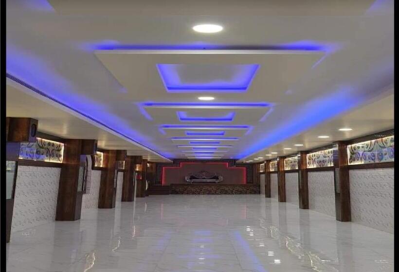 חדר סטנדרט, Gokul Raj By Wb S