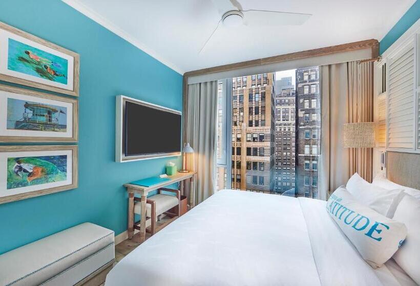 اتاق سوپریور با تخت بزرگ, Margaritaville Resort Times Square
