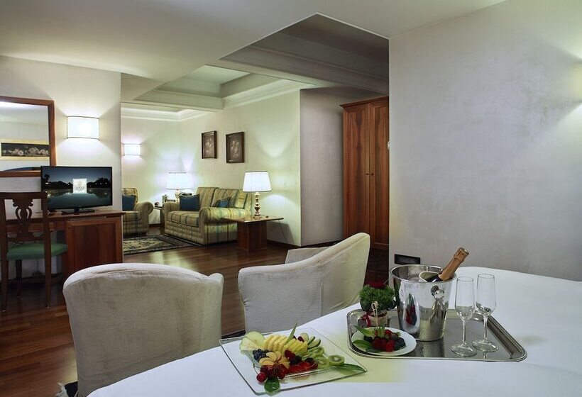 سوییت پرستیژ, Niccolo  V   Terme Dei Papi