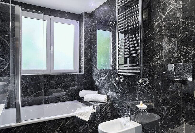 اتاق لوکس, Niccolo  V   Terme Dei Papi