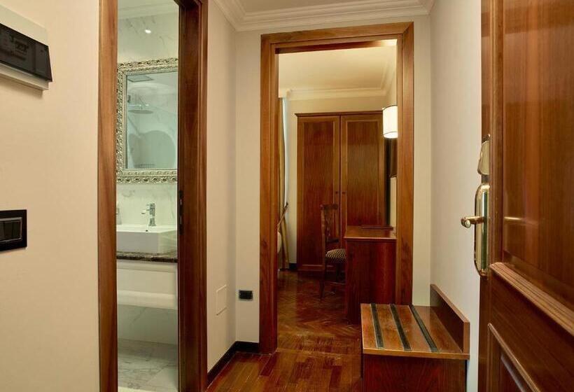 اتاق اکونومی, Niccolo  V   Terme Dei Papi