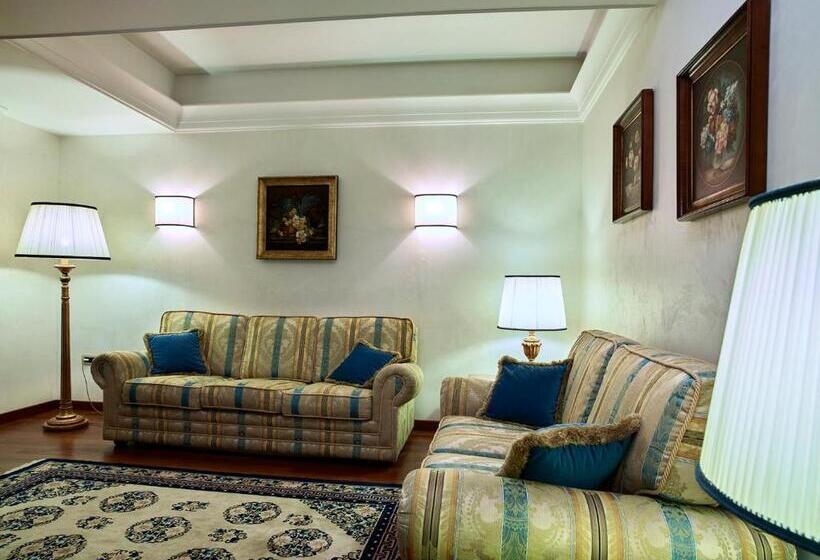 سوییت پرستیژ, Niccolo  V   Terme Dei Papi