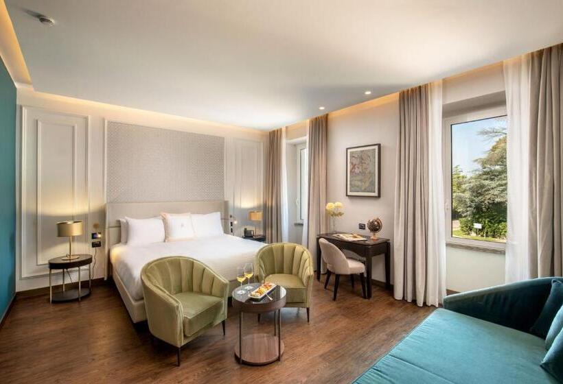 سوییت جونیور لوکس, Niccolo  V   Terme Dei Papi