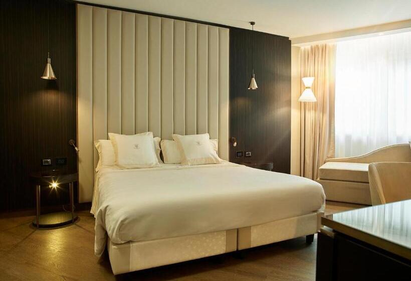 اتاق لوکس سه تخته, Niccolo  V   Terme Dei Papi