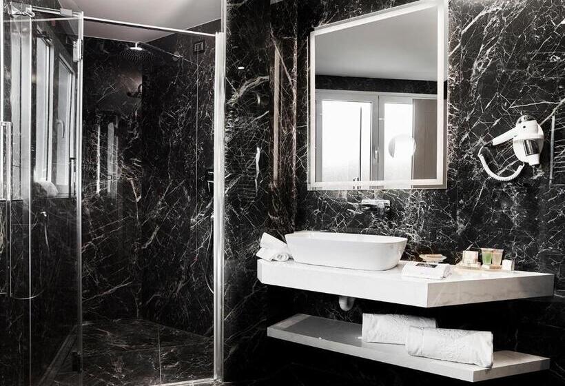 اتاق لوکس چهار تخته, Niccolo  V   Terme Dei Papi