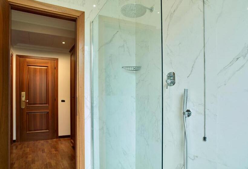 Prestige Triple Room, Niccolo  V   Terme Dei Papi