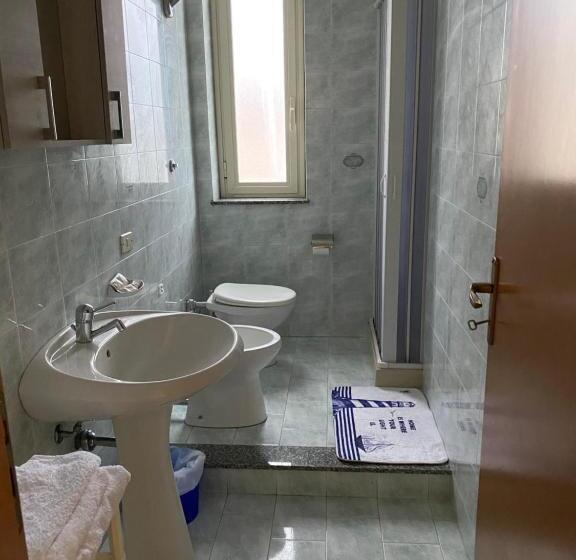 豪华海景房, Petit Gourmet