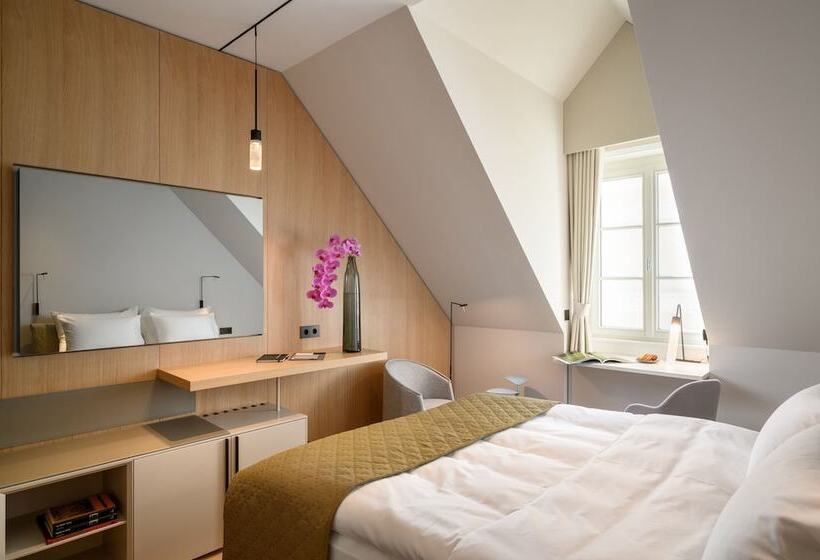 اتاق استاندارد یک نفره, Zlata Ladjica Boutique