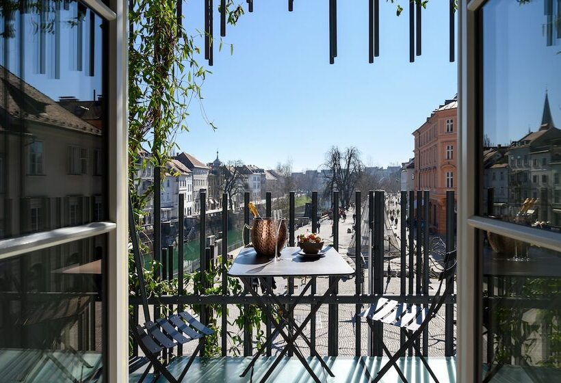 اتاق استاندارد با بالکن, Zlata Ladjica Boutique