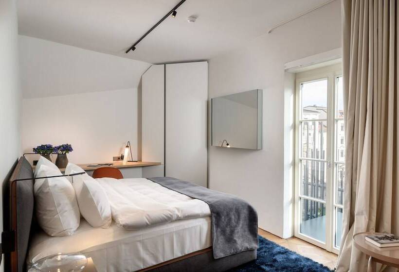 اتاق استاندارد با بالکن, Zlata Ladjica Boutique