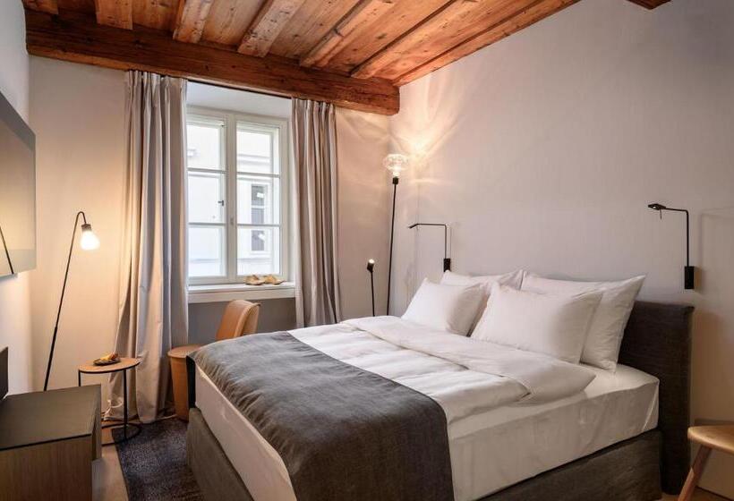 اتاق استاندارد یک نفره, Zlata Ladjica Boutique