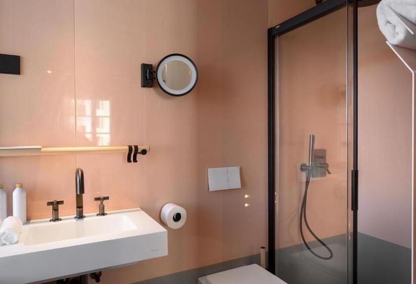 اتاق استاندارد, Zlata Ladjica Boutique