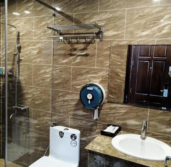 اتاق استاندارد سه نفره, Hoàng Gia Hotel Côn đảo