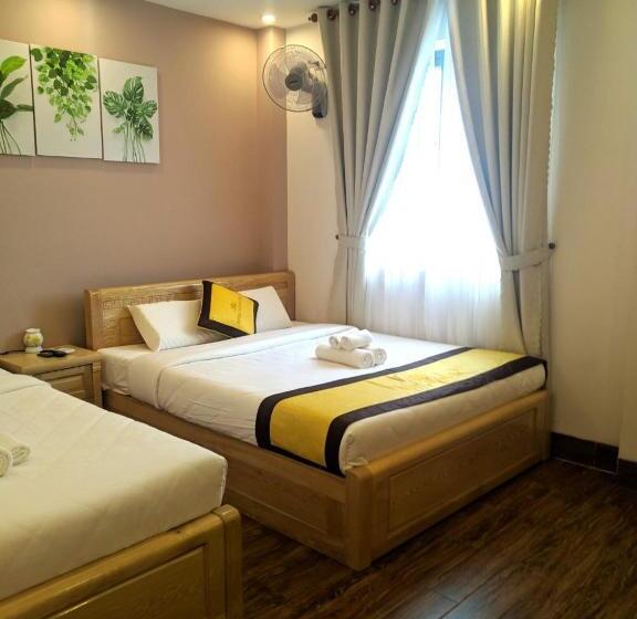 اتاق استاندارد سه نفره, Hoàng Gia Hotel Côn đảo