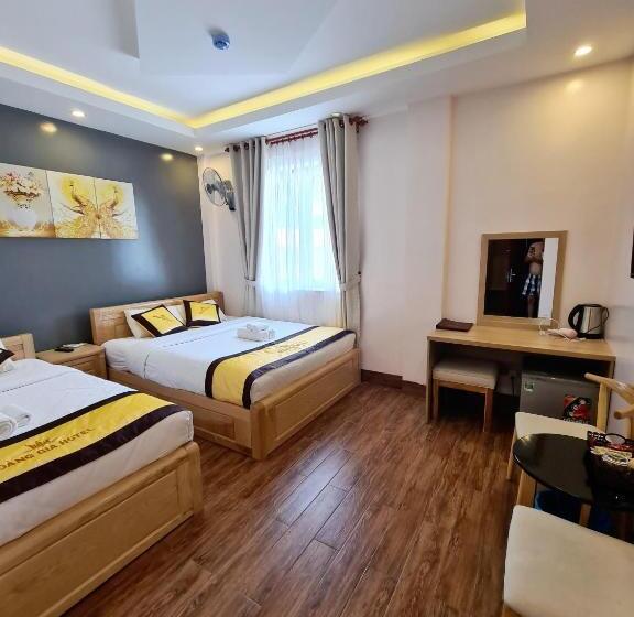 اتاق استاندارد سه نفره, Hoàng Gia Hotel Côn đảo