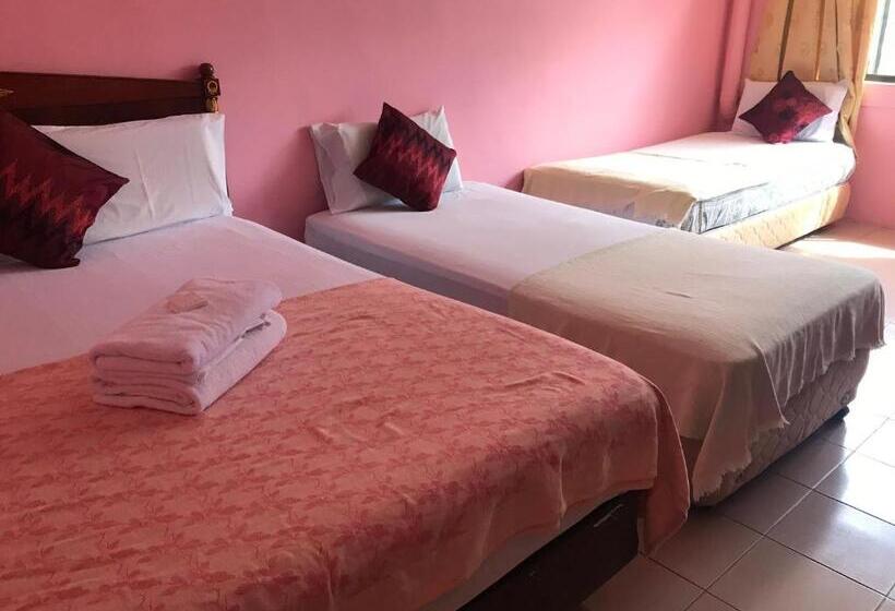 패밀리 주니어 스위트, Cahaya