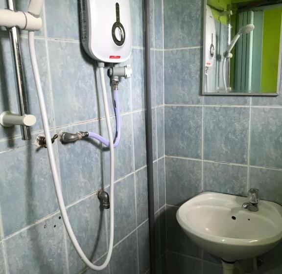 디럭스 패밀리 룸, Cahaya