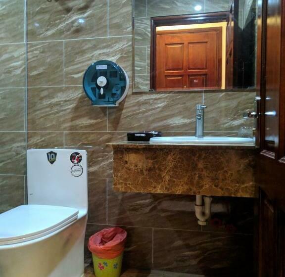 اتاق استاندارد سه نفره, Hoàng Gia Hotel Côn đảo