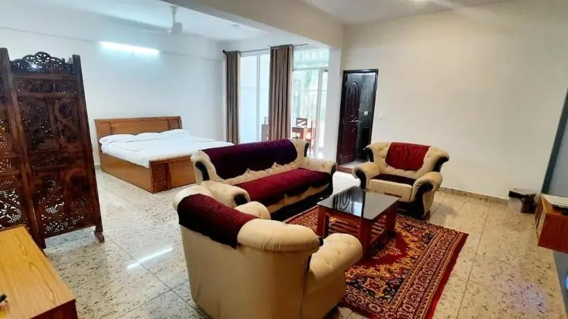 デラックスルーム, Hosamane Farm Inn