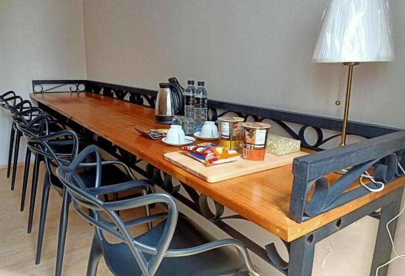 اتاق استاندارد سه نفره, Platinum