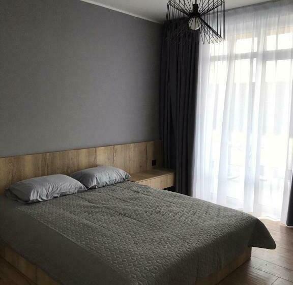 اتاق استاندارد, Sezon