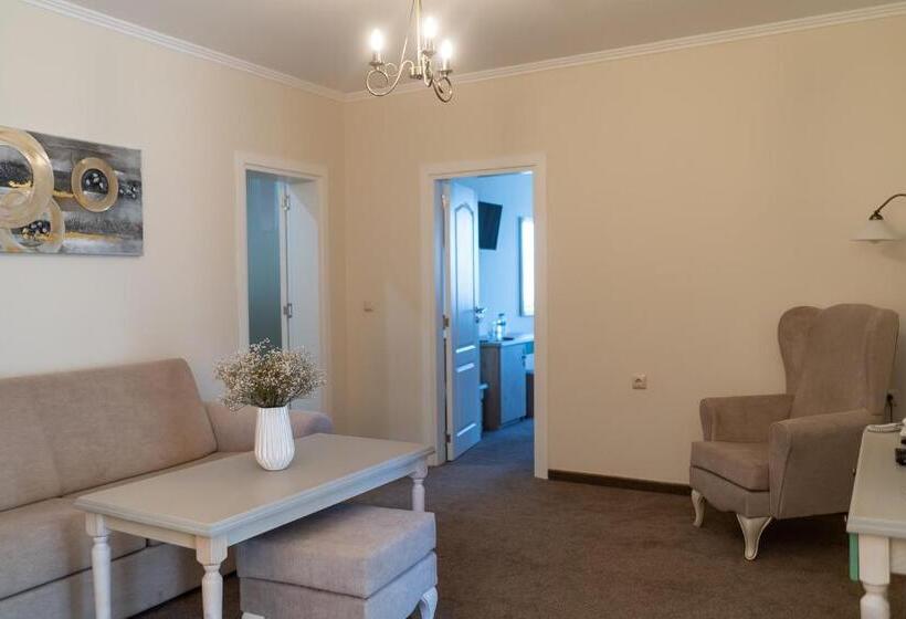 דירת חדר, Villa Della Rosa