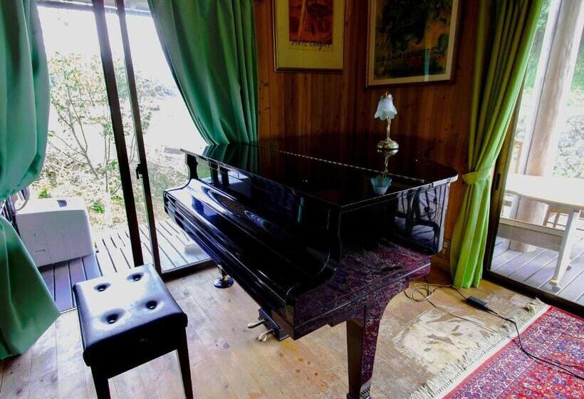 Дом 1 Спальня, まんのう清流庵