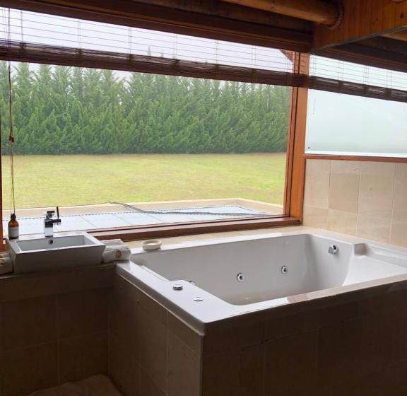 חדר סטנדרט עם מיטת קינג, Highlands Eco Estate