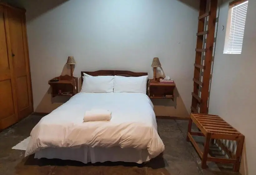 デラックスルーム, Lord Fraser Guest House
