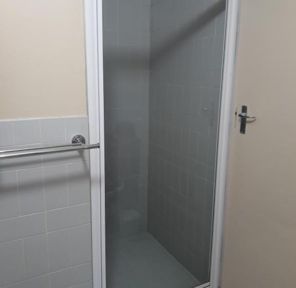 غرفة قياسية, Lord Fraser Guest House