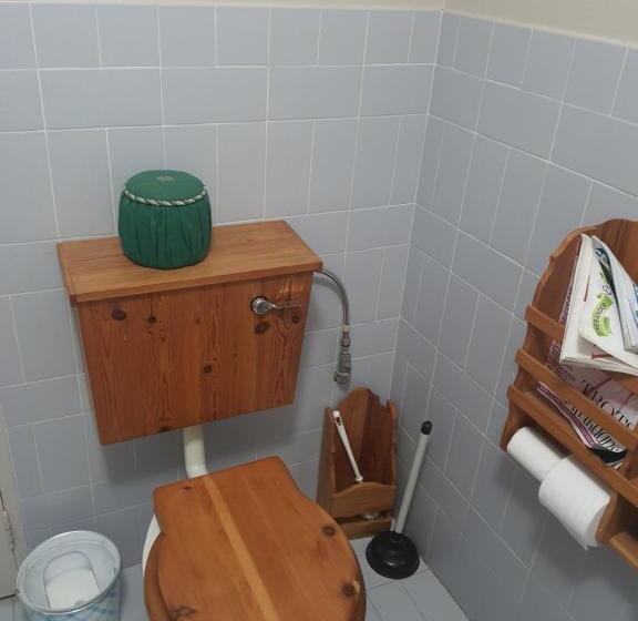 غرفة قياسية, Lord Fraser Guest House