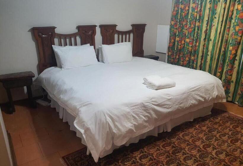 غرفة قياسية, Lord Fraser Guest House