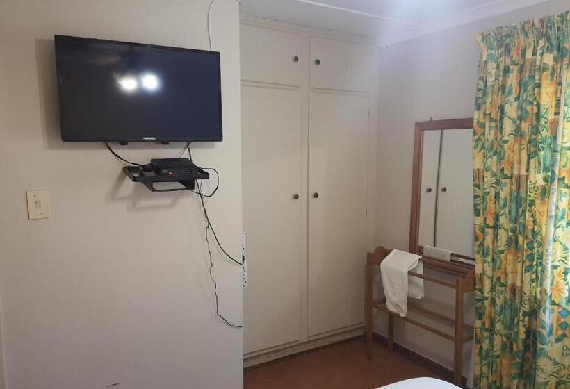 غرفة قياسية, Lord Fraser Guest House